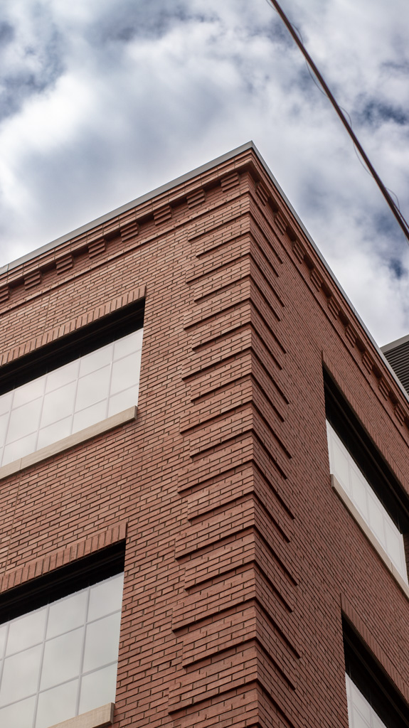 downtown Springfield building alley